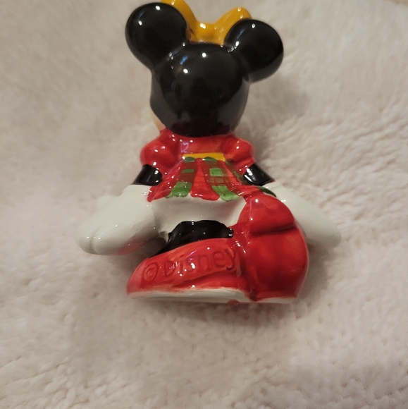 Mickey and Minnie Mouse christmas salt and pepper shakers - Picture 5 of 8